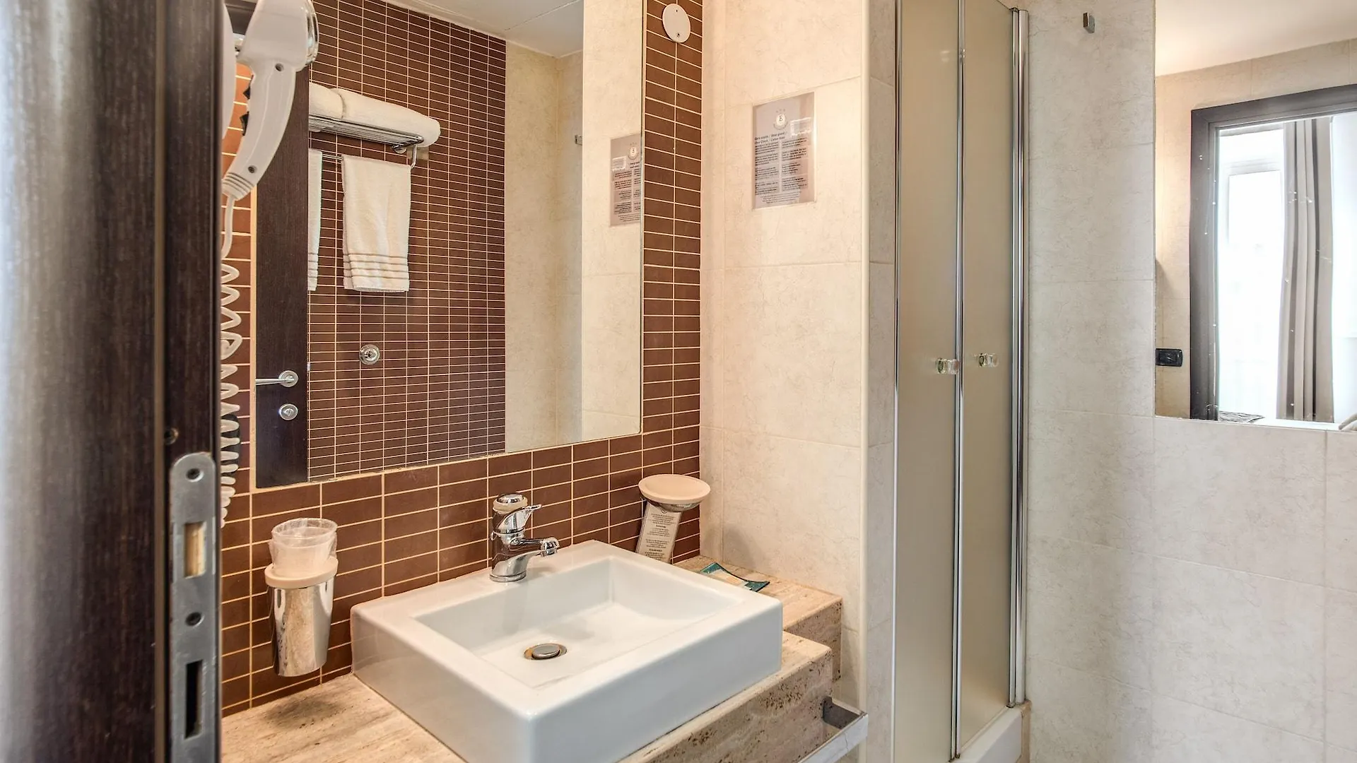 Hotel Everest Inn Rome