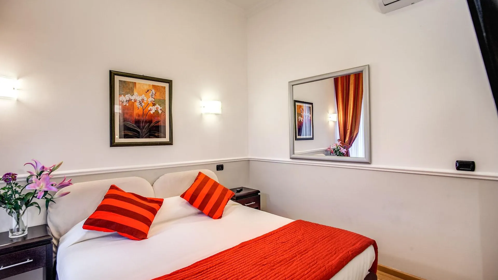 Hotel Everest Inn Rome 2*,  Italy