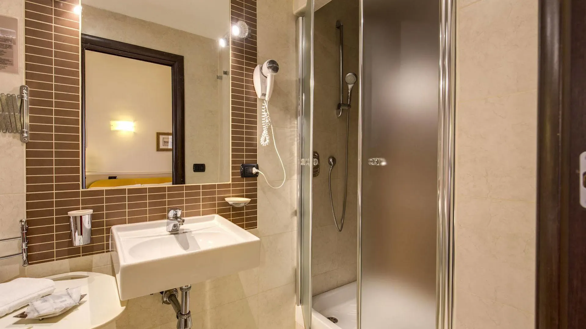Hotel Everest Inn Rome