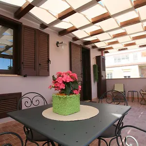 Casa Levante Oliveri