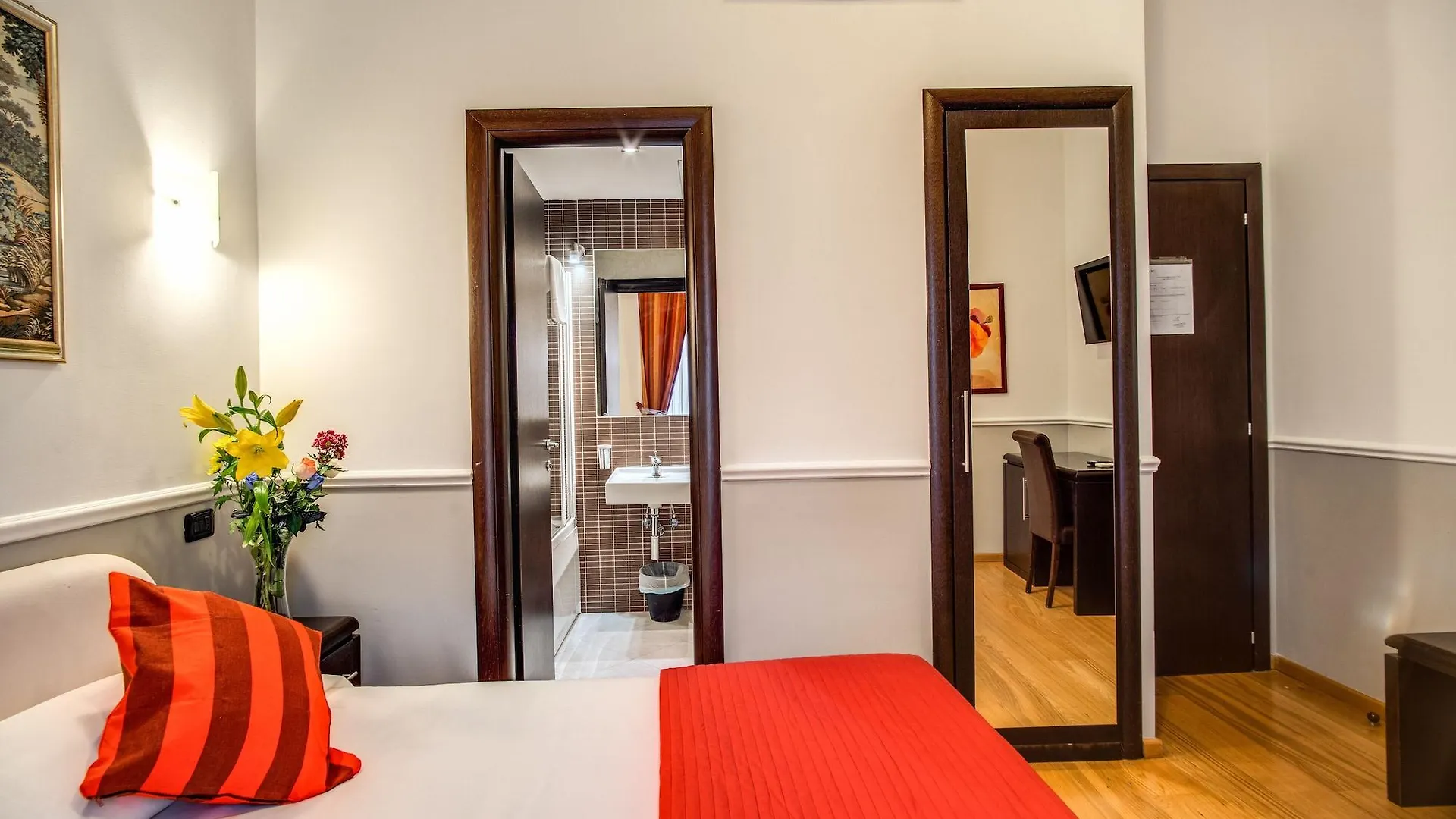Hotel Everest Inn Roma İtalya