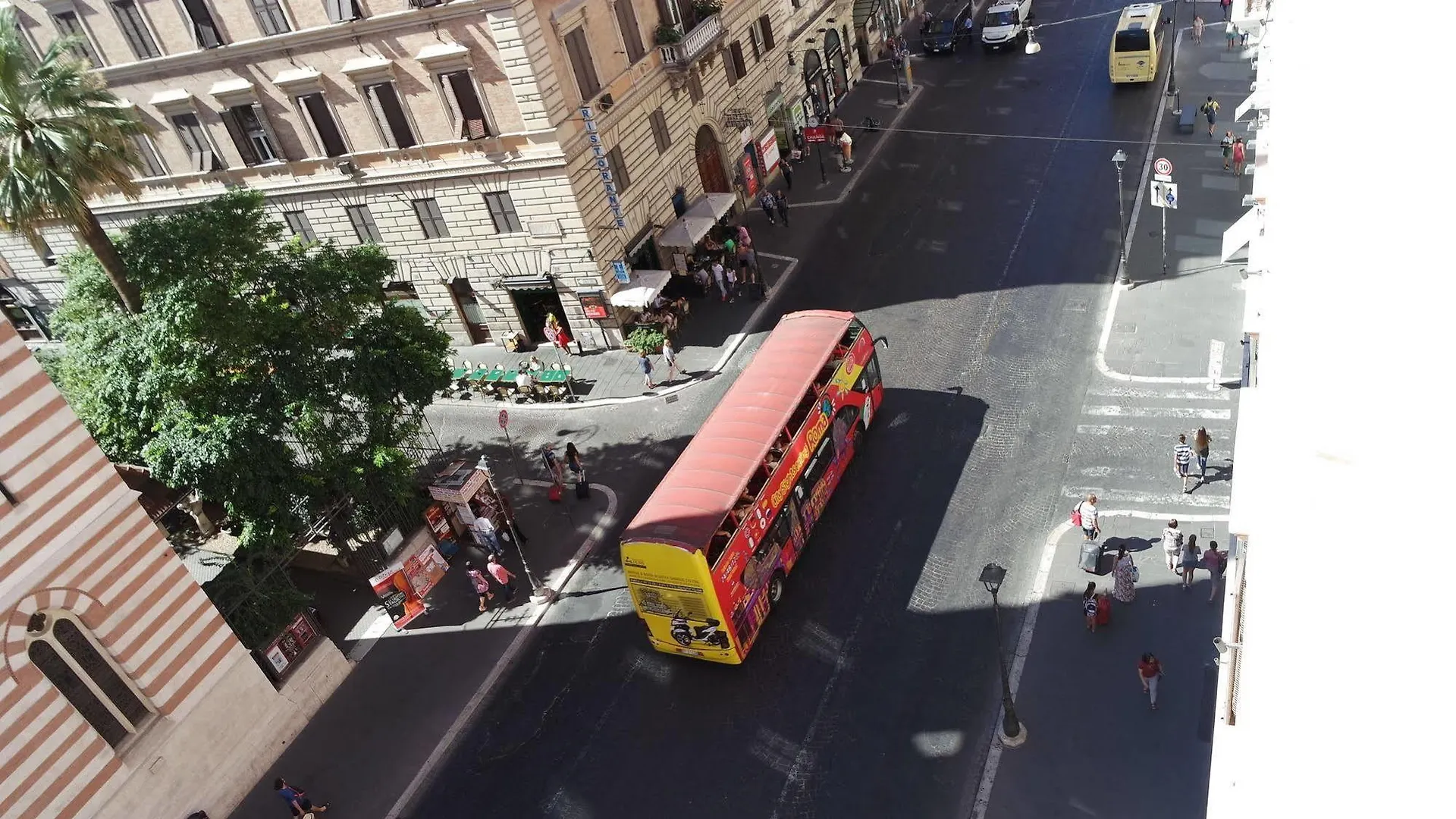 **  Hotel Everest Inn Roma İtalya