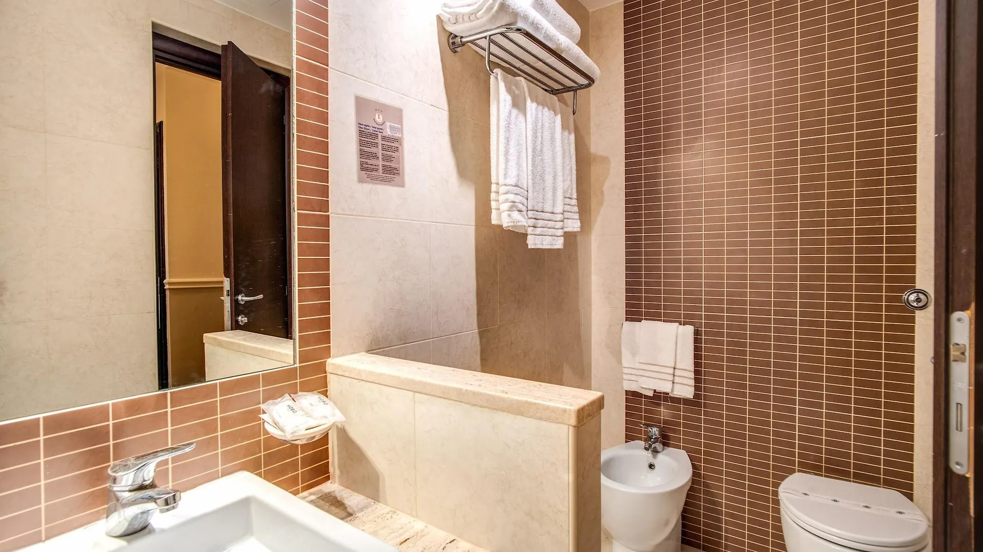 Hotel Everest Inn Roma 2*,  Italia